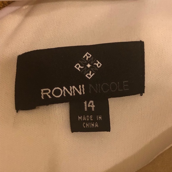 EUC Ronni Nicole Striped Dress (14) 👗 - Picture 3 of 6